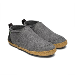 Tengries Walkabouts black comfortable casual footwear with flexible design and breathable fabric.
